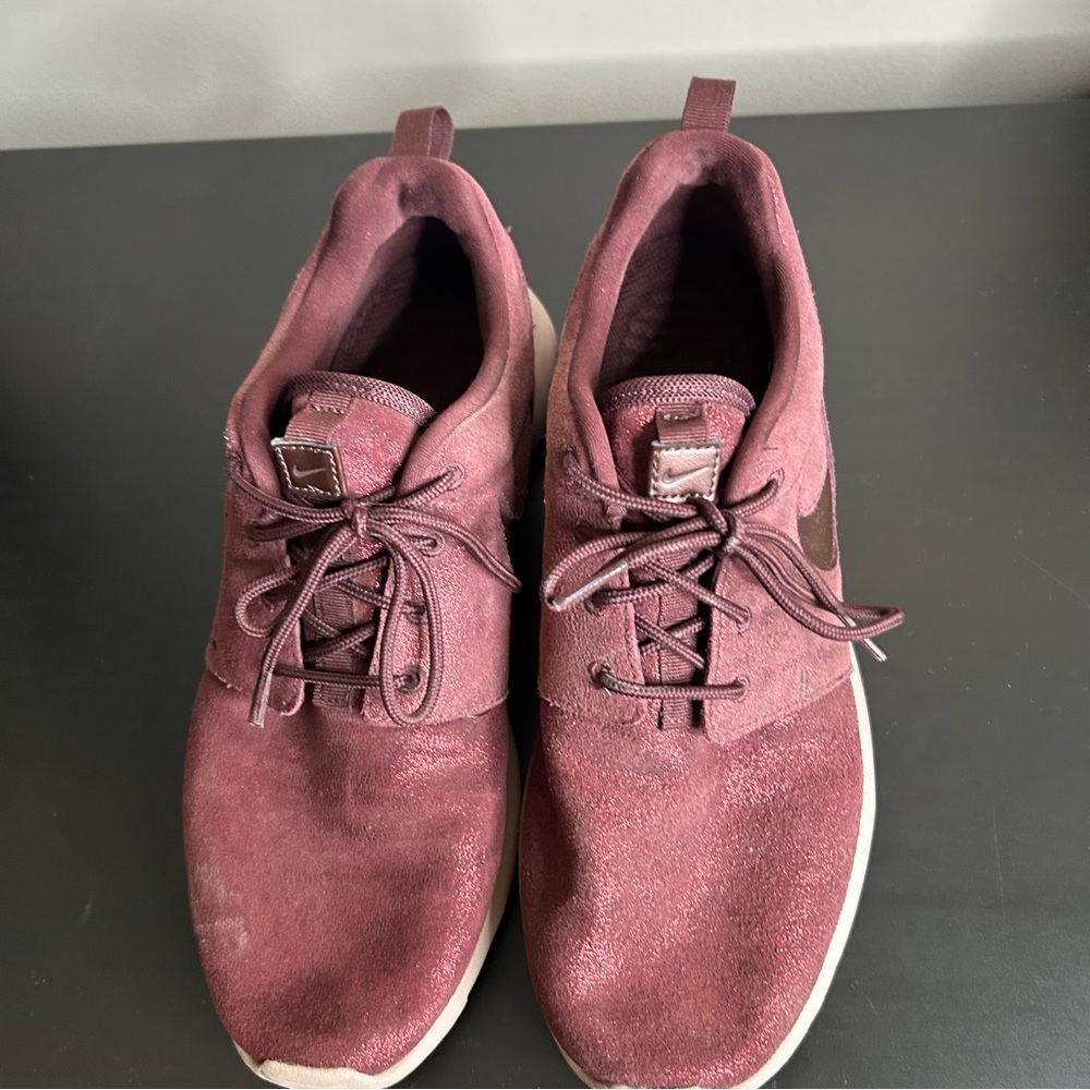 Nike Roshe One Metallic Mahogany Running Shoes Size 8 - Picture 8 of 9